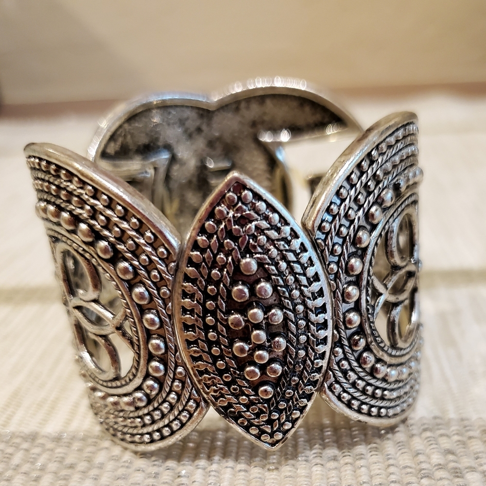 Silver Cuff bracelet